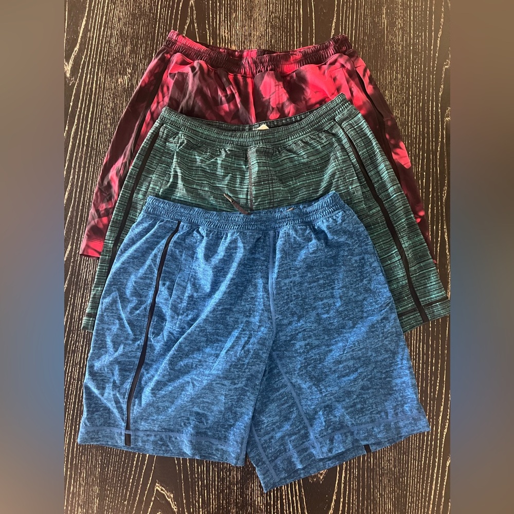 Men’s Lululemon Athletic Shorts Bundle of 3 - Large